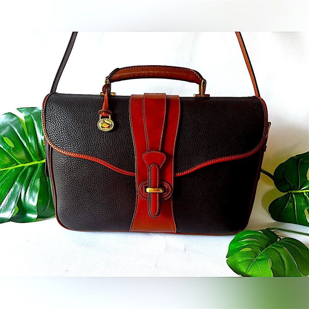 Dooney & Bourke vintage all weather leather briefcase messenger bag
